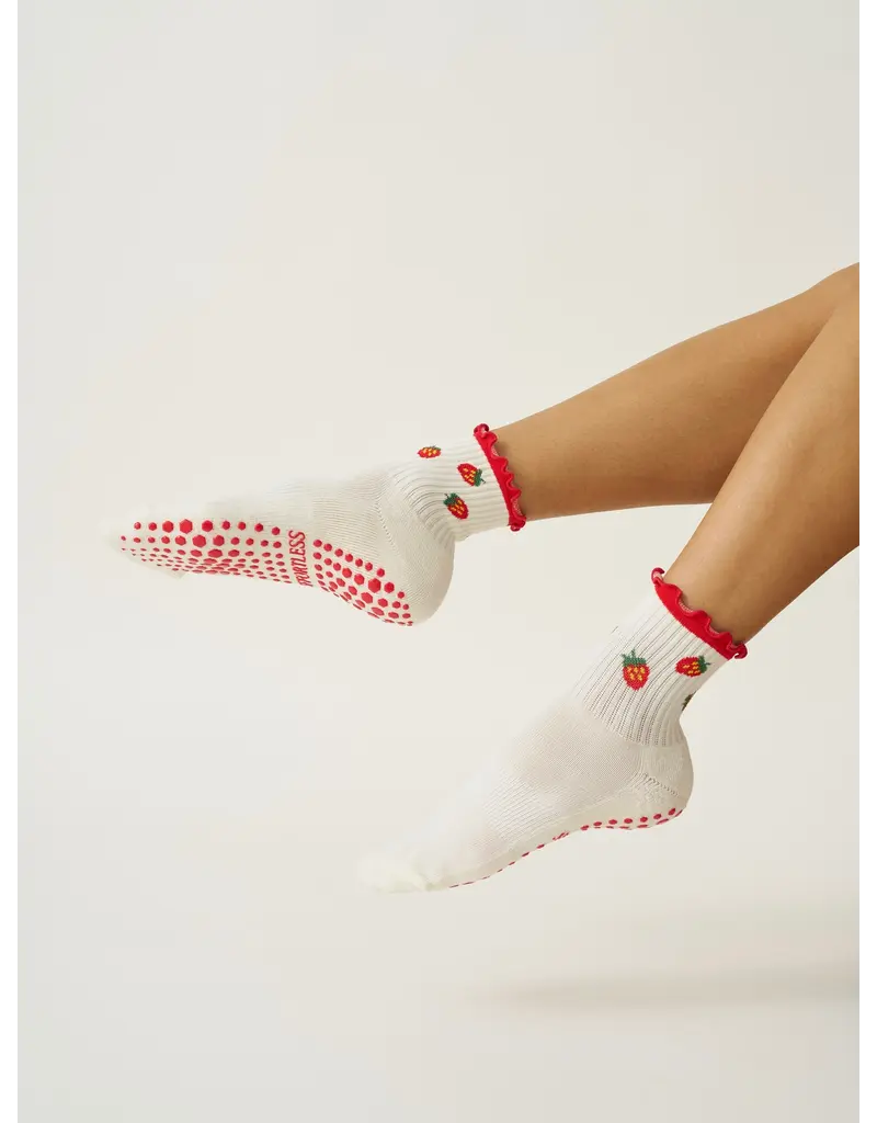 Effortless Club Strawberry Ruffle Grippy Socks
