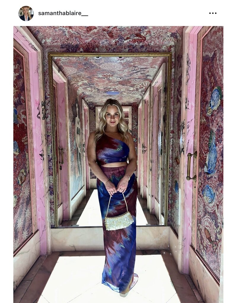 Square Cut Seashell Shoulder Bag