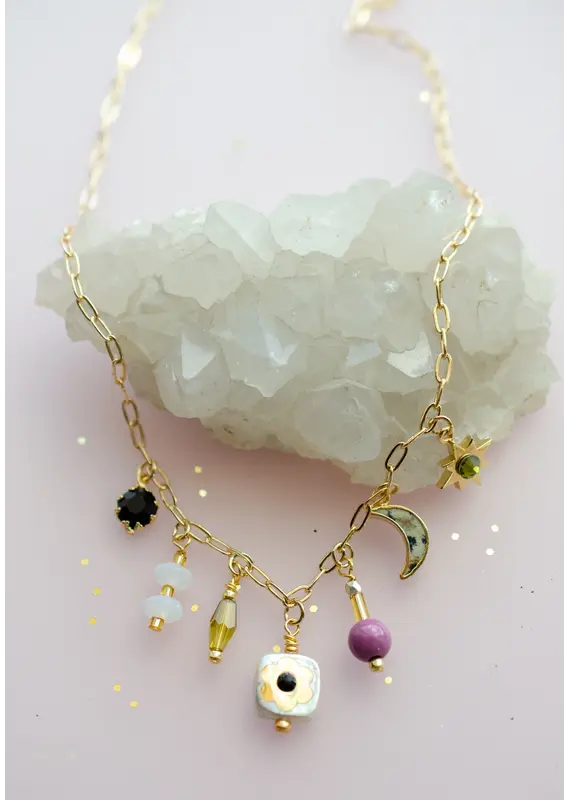 Jill Makes Dainty Flower Beaded Charm Necklace