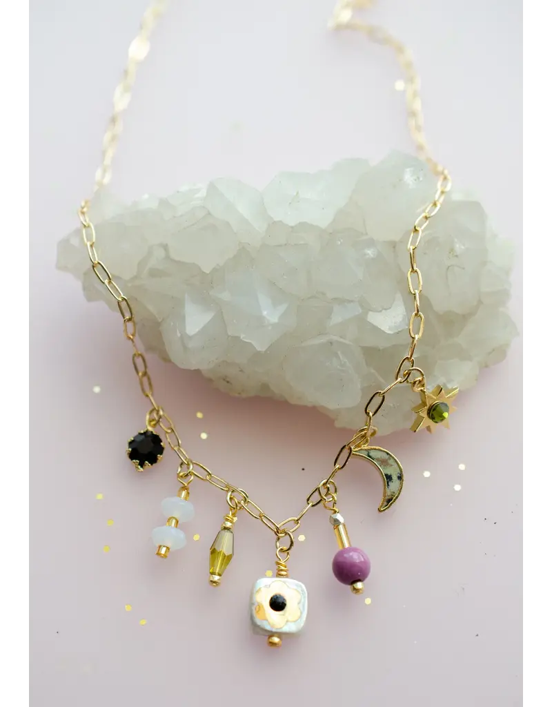 Jill Makes Dainty Flower Beaded Charm Necklace