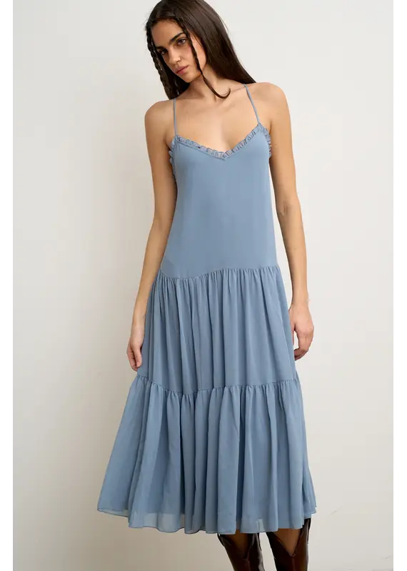 Remi Flowy Tiered Midi Dress