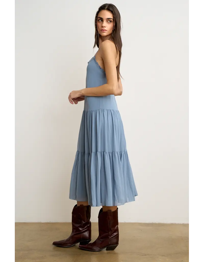 Remi Flowy Tiered Midi Dress