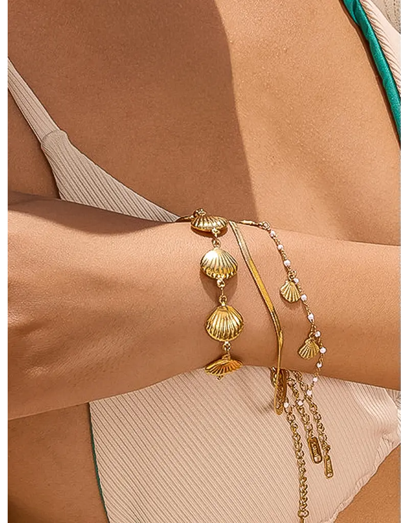 Flanerie Citrina 18K Gold Non-Tarnish Seashell Bracelet