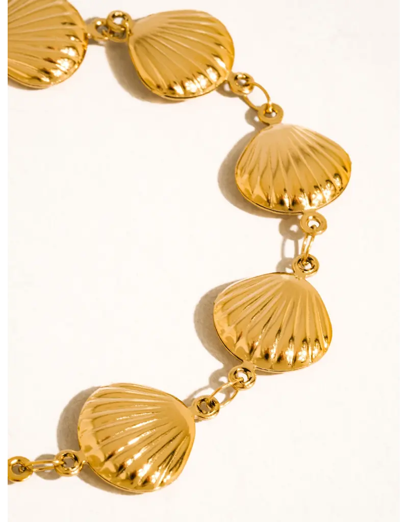 Flanerie Citrina 18K Gold Non-Tarnish Seashell Bracelet