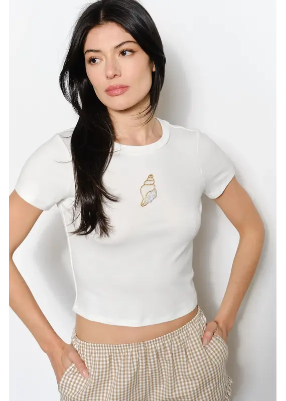 Pretty Garbage Sally Seashell Bead Tee