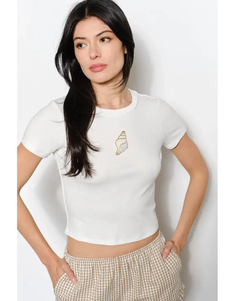 Pretty Garbage Sally Seashell Bead Tee