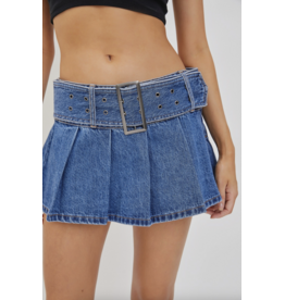 Cello Jeans Low-Waisted Pleated Mini Skirt with Denim Belt