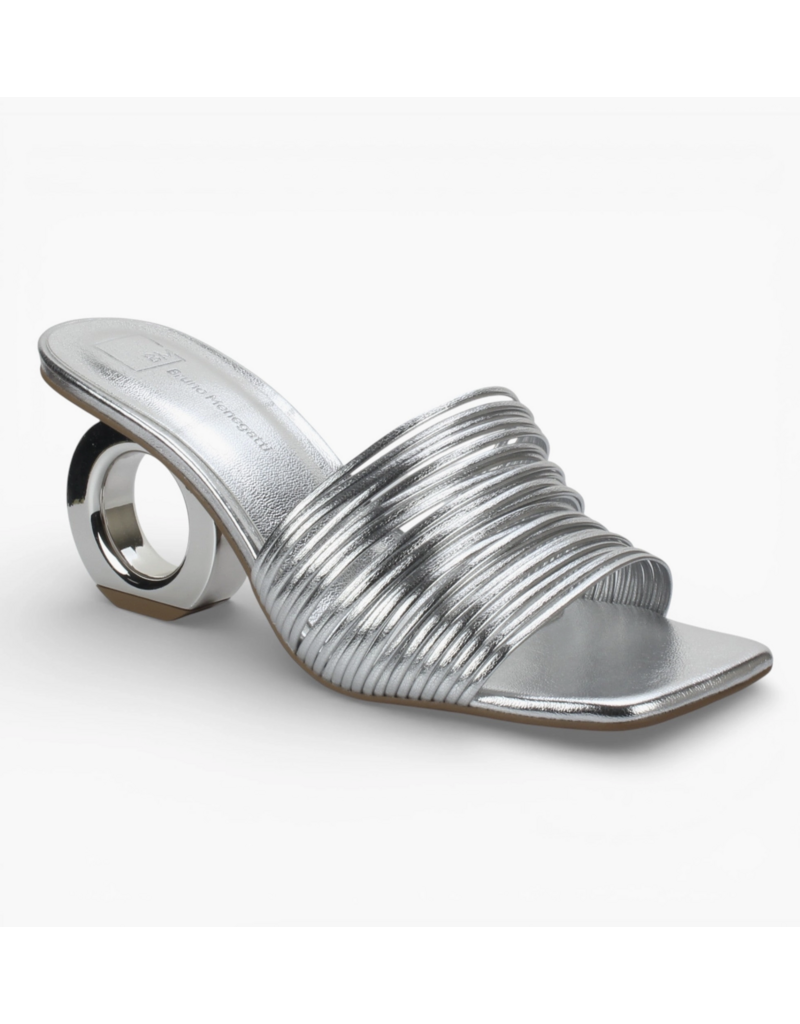 Bruno Menegatti Aria Heel