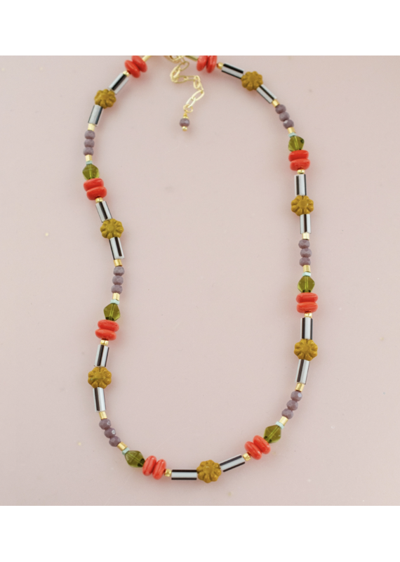 Jill Makes Nixie Beaded Necklace