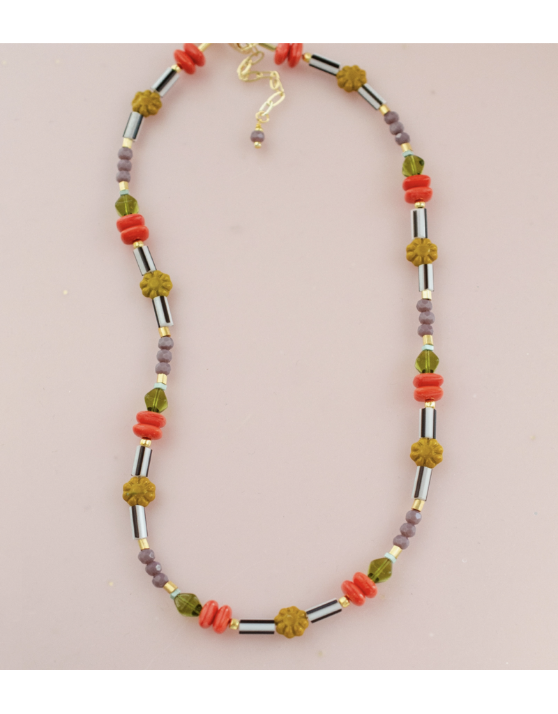 Jill Makes Nixie Beaded Necklace