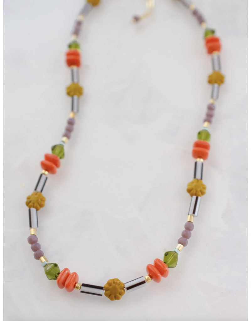 Jill Makes Nixie Beaded Necklace