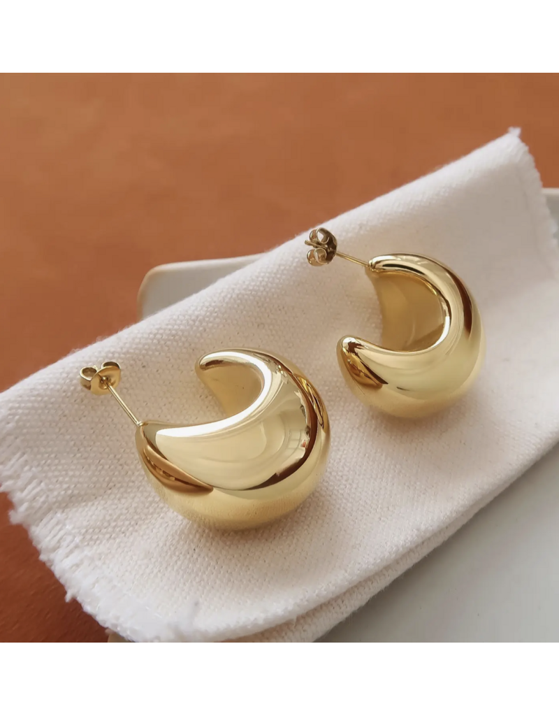 Flanerie Camilley 18K Gold Non-Tarnish Dome Earrings