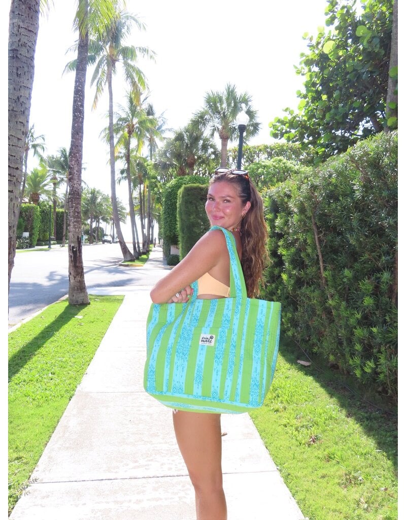 Erin Made Lexi Weekender