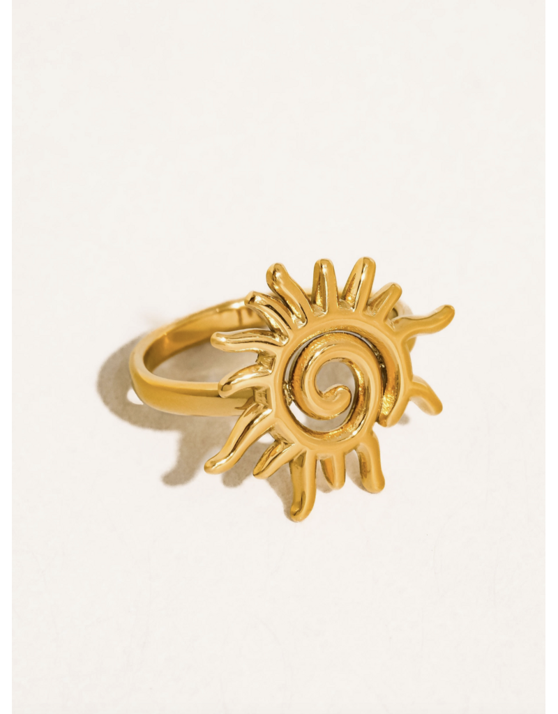 Flanerie Starwyn 18K Gold Non-Tarnish Sun Ring