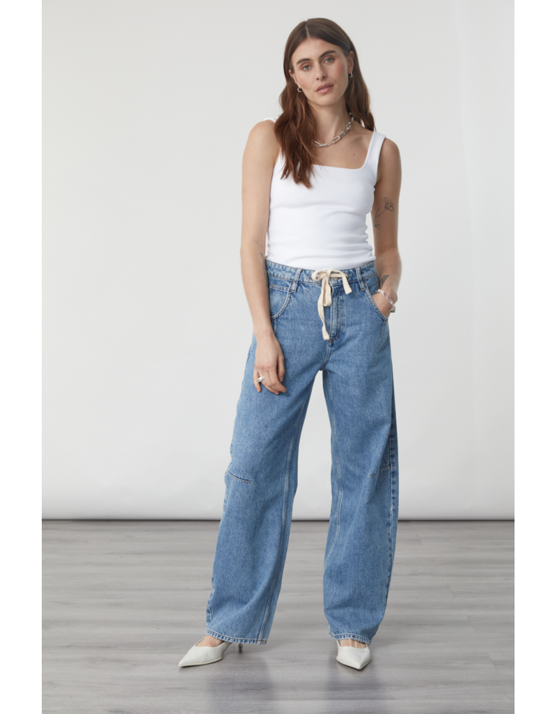 Seventy + Mochi Mila Jean