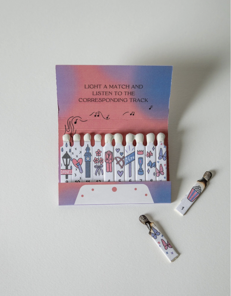 Lindy Stark Designs Miss Americana Matchbook