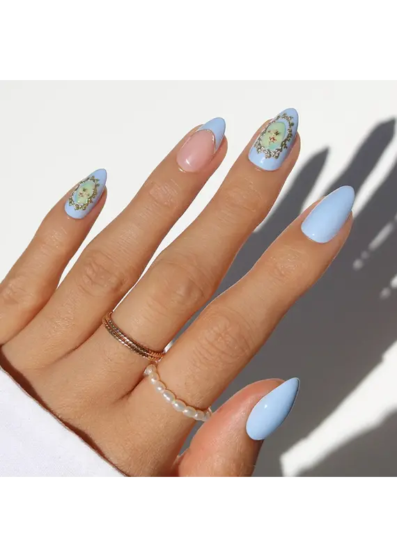 Glamnetic Angel in Blue Press On Nails