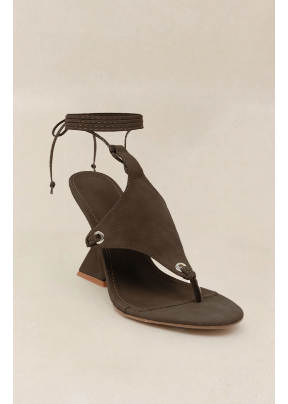 Lemonade Shoes Courtney Sculptural Thong Wedges