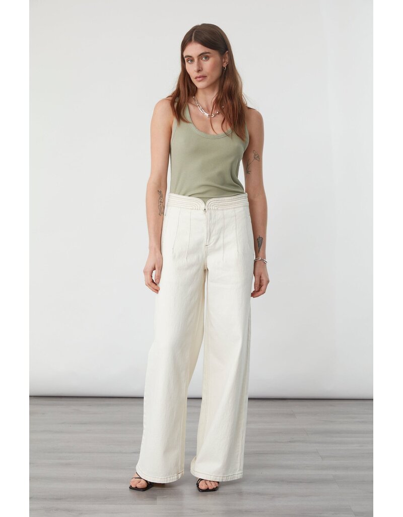 Seventy + Mochi Maia Jean