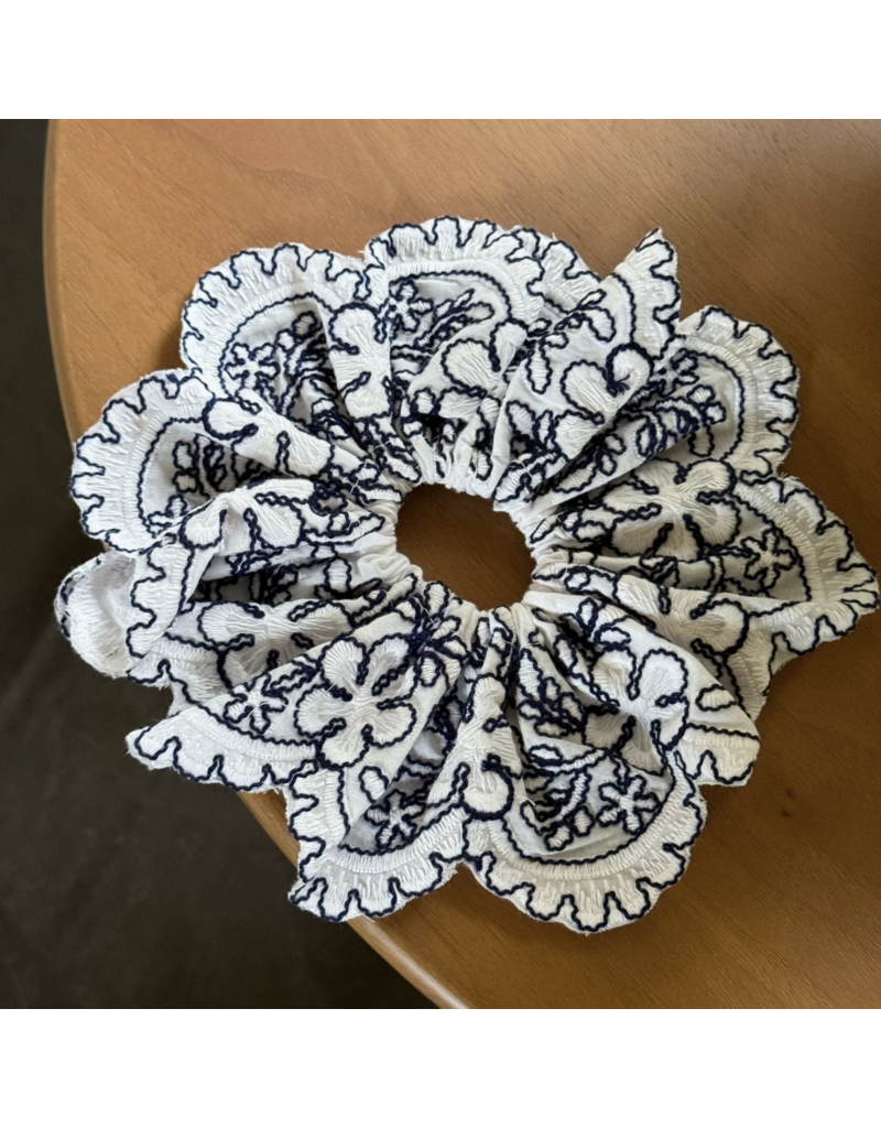 Embroidered Scalloped Scrunchie