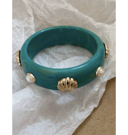 Seashell Acrylic Bangle Bracelet
