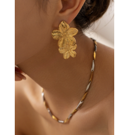 Flanerie Ivy 18K Gold Non-Tarnish Flower Earring