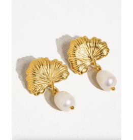 Flanerie Béatrice 18K Gold Non-Tarnish Floral Pearl Earrings