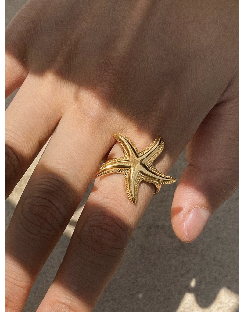 Flanerie Sunset 18K Gold Non-Tarnish Starfish Ring