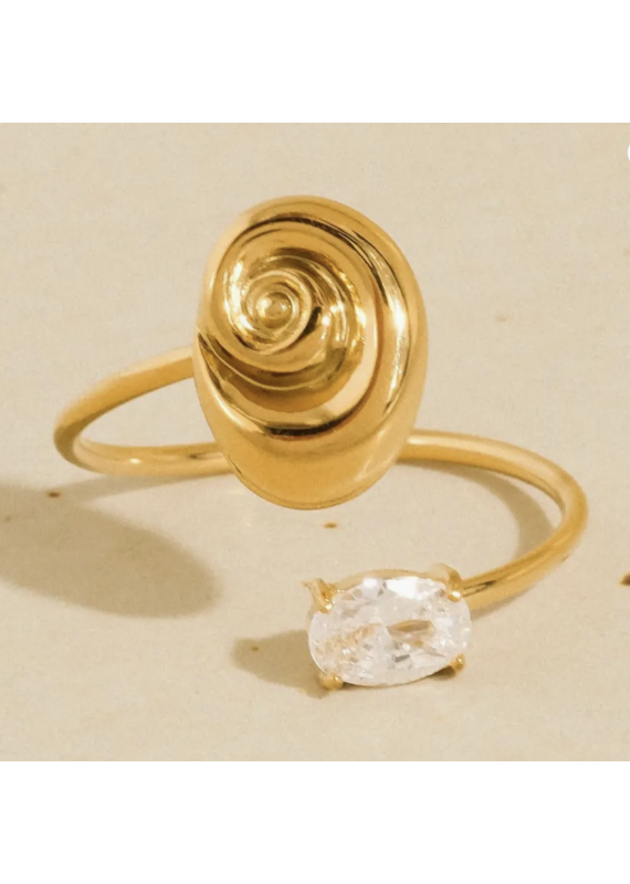 Flanerie Solenya 18K Gold Non-Tarnish Ring