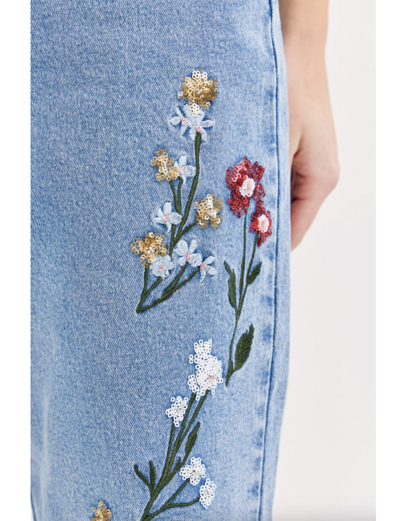 Cello Jeans Embroidered High Rise Dad Jean