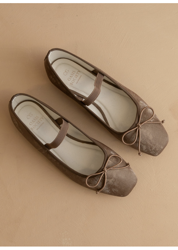 The London Ballet Pointe Flat