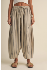 Cali Relaxed Fit Cropped Pant