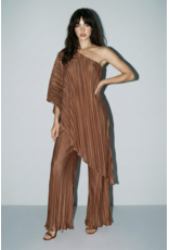 Skylar Rose Rina One Shoulder Top & Flowy Pant Set