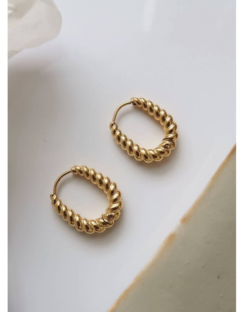 Flanerie Cere 18K Gold Non-Tarnish Twisted Oval Earrings