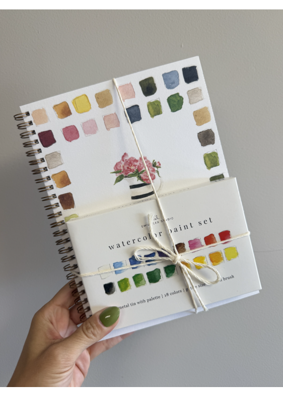 Bouquets Watercolor Workbook + Paint/Brush Set