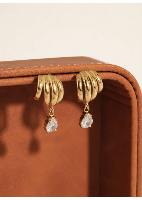 Flanerie Dovely 18K Gold Non-Tarnish Earring
