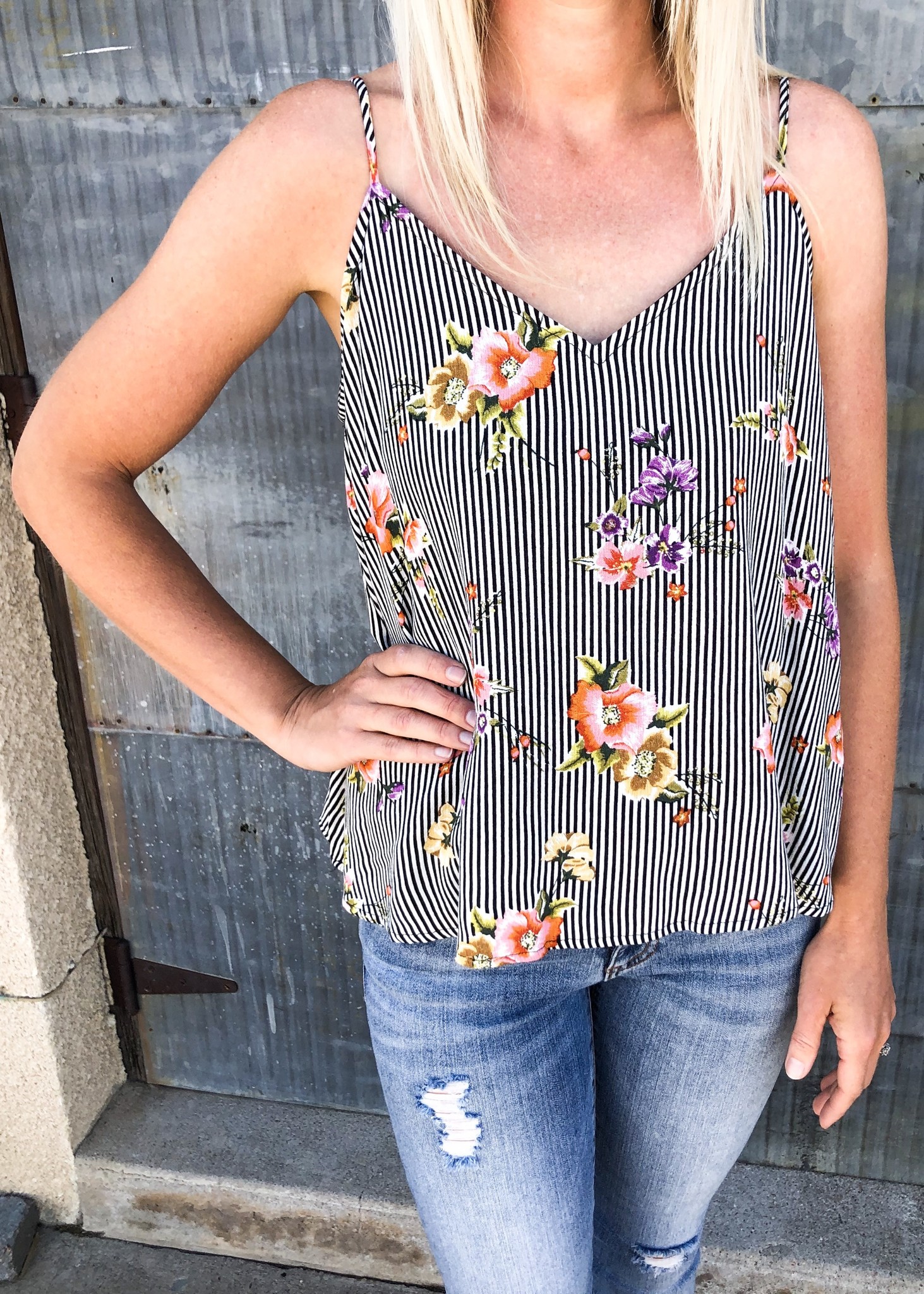 トップス SAGHARBOR flower pattern shirt Sag Harbor | Tops | Sag Harbor Sport Womens Shirt Floral