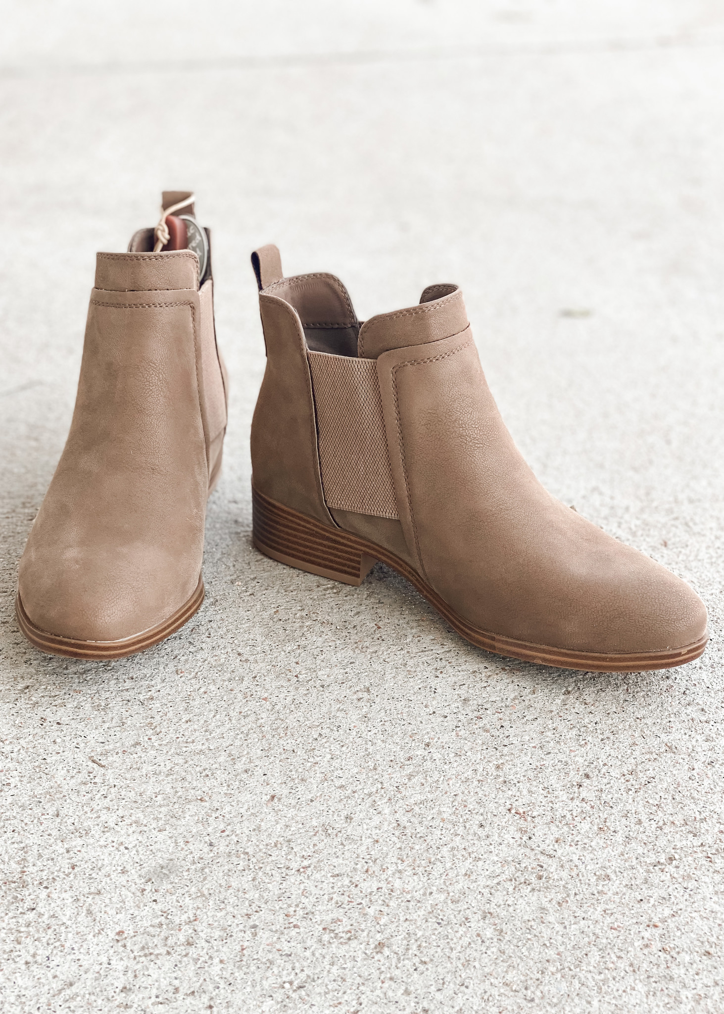 frye flynn bootie