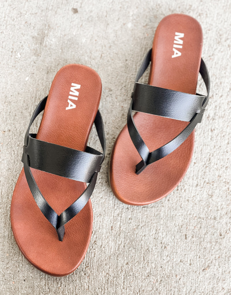 MIA Mariahh Sandal