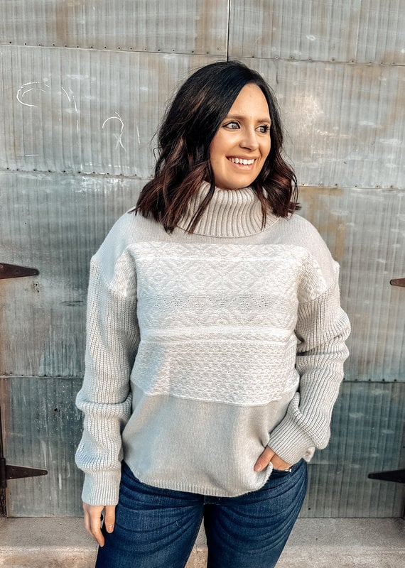 509 Broadway Soft Turtle Neck Sweater