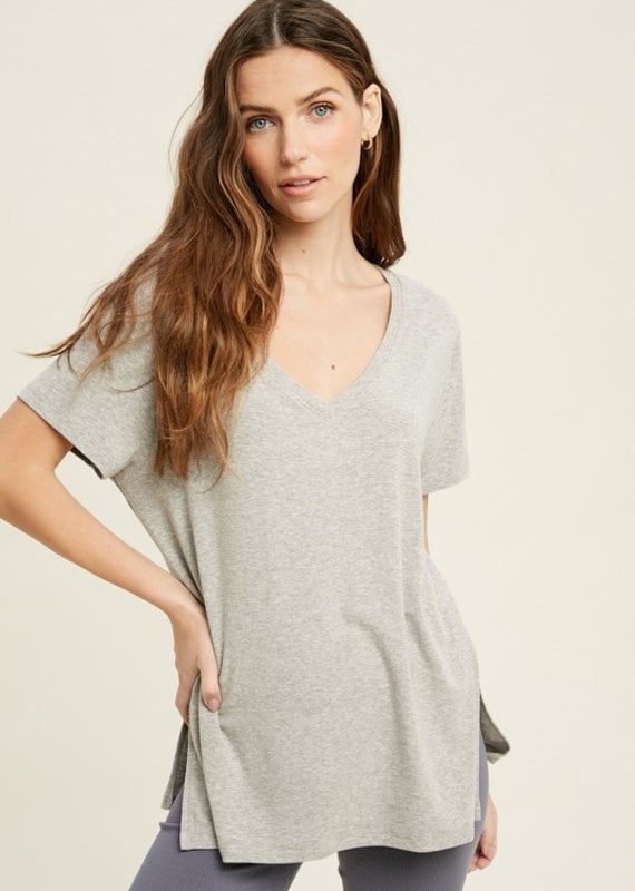 509 Broadway V-Neck Basic w/ Side Slits