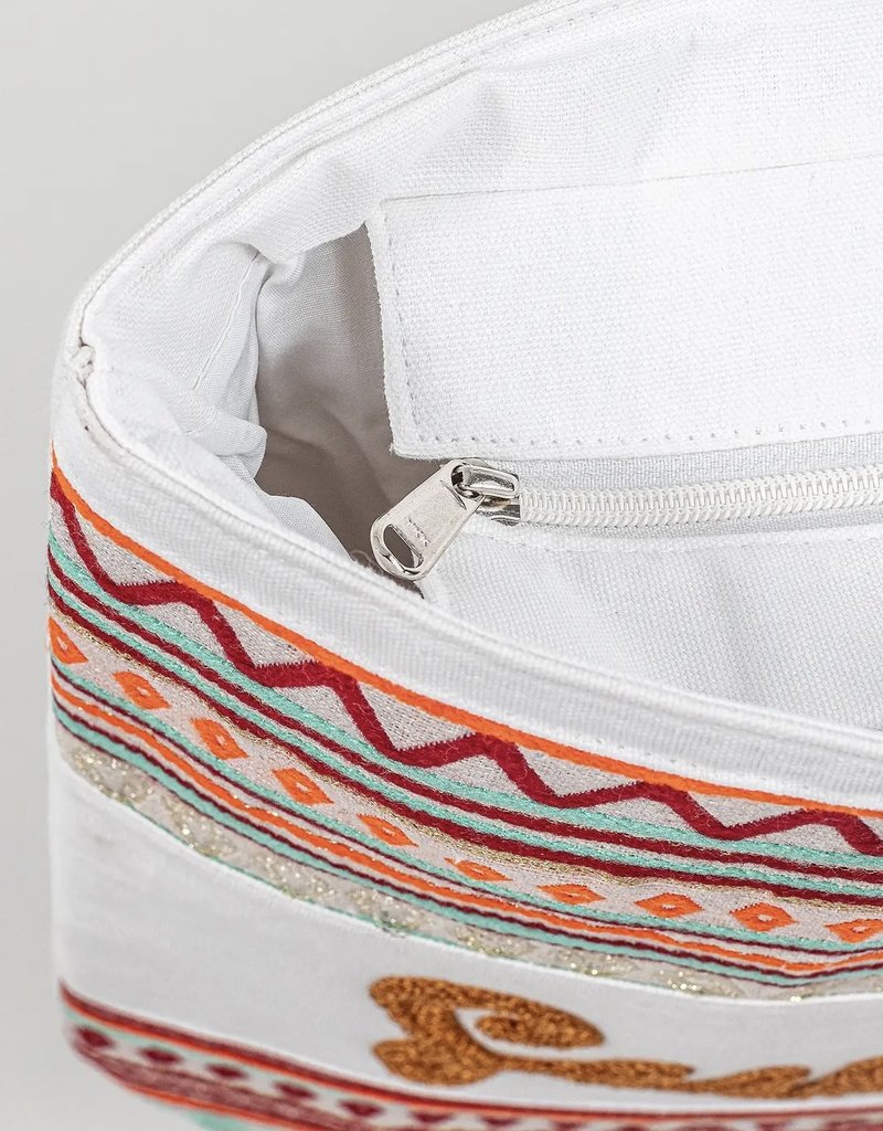 Avenue Zoe New York Embroidered Tote