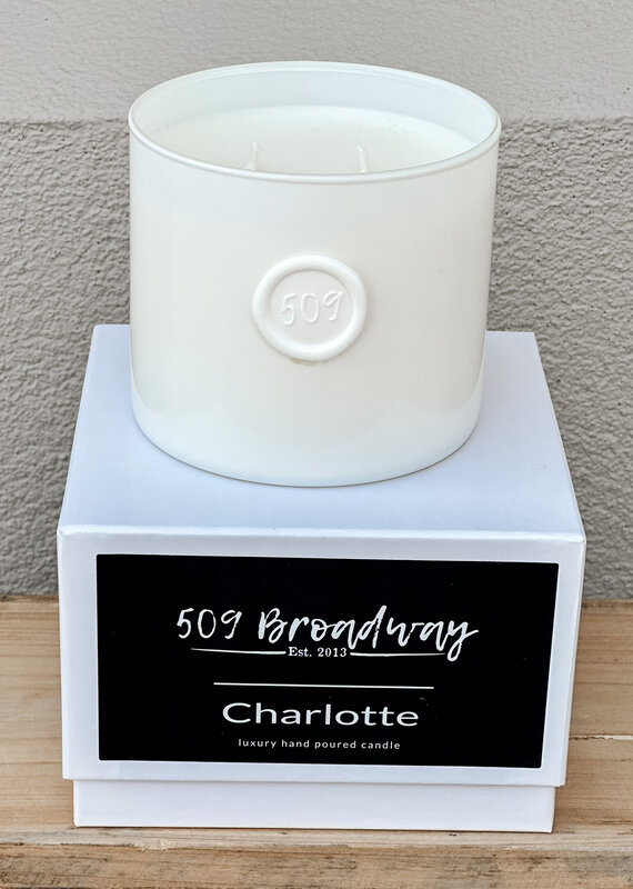 509 Broadway The Charlotte Candle {18oz}