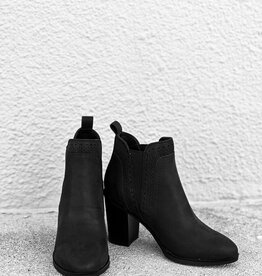 509 Broadway Lorenza Chelsea Boot