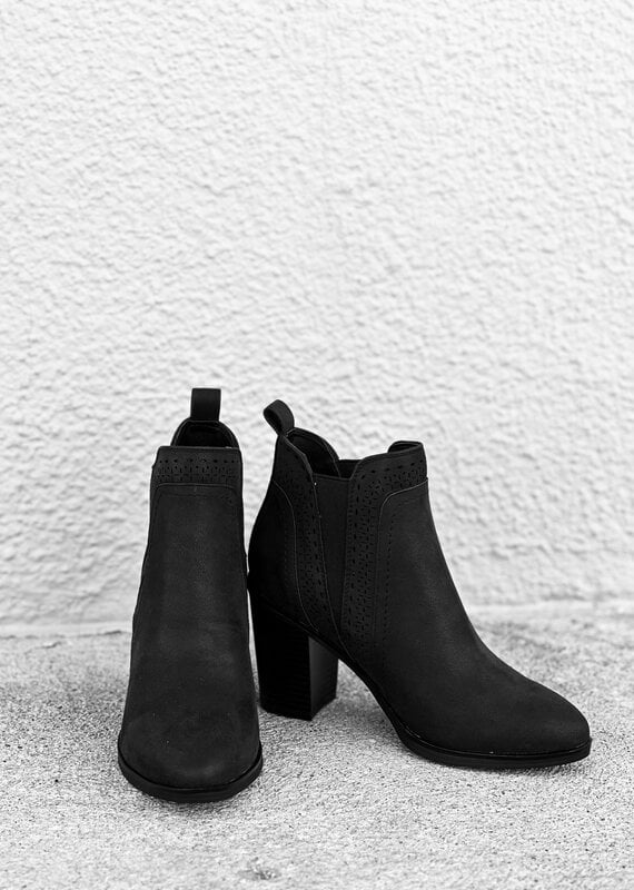 Skylar Ankle Boot - Adorn Boutique