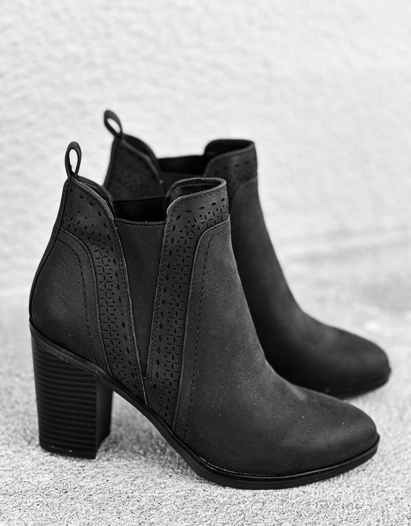 MIA Lorenza Chelsea Boot
