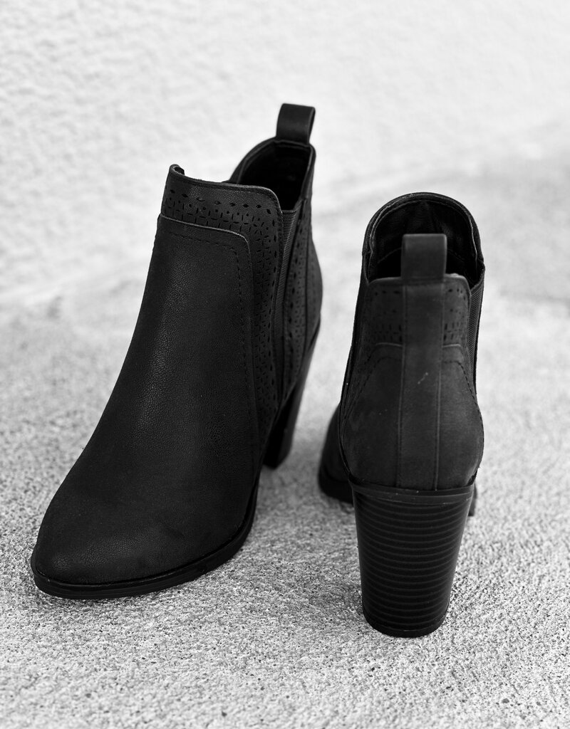 MIA Lorenza Chelsea Boot
