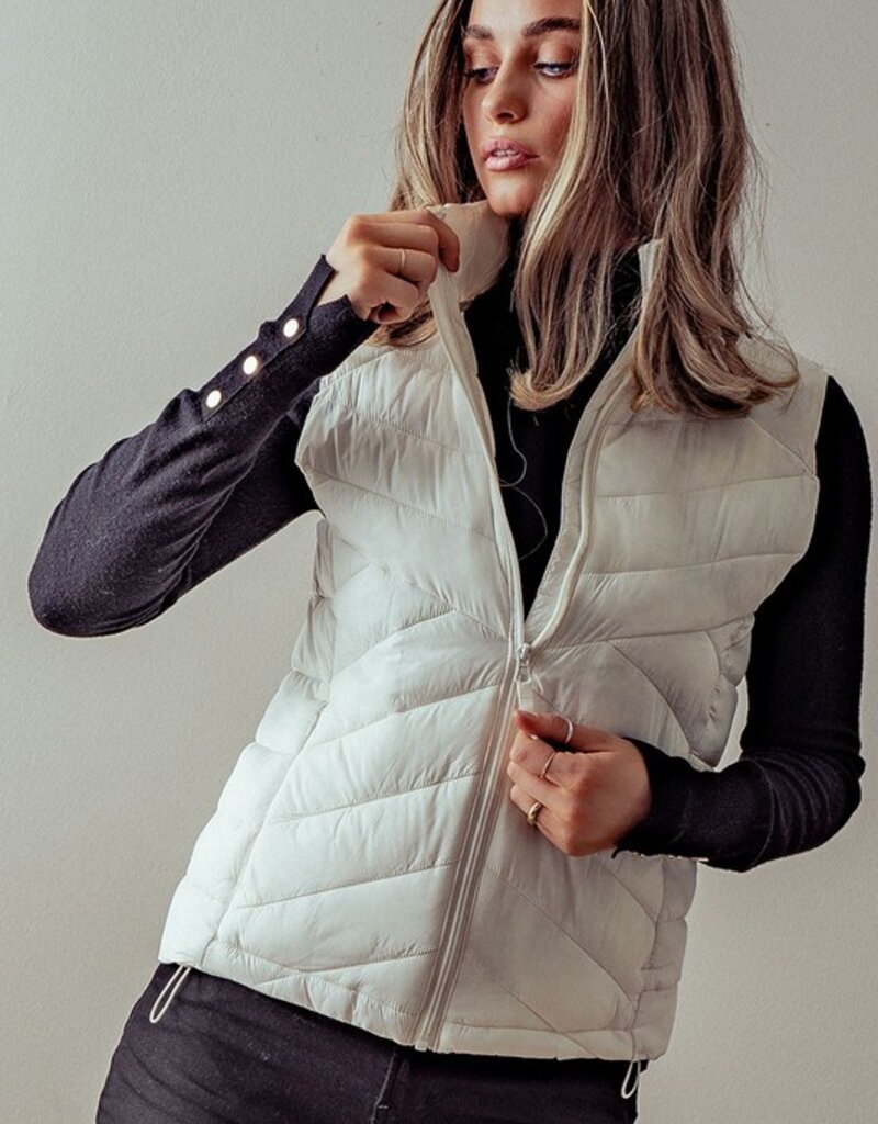 509 Broadway Quilted Chevron Puffer Vest