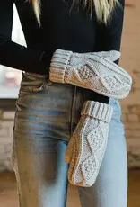 509 Broadway Light Grey Cable Knit Mittens