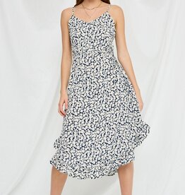 509 Broadway Daisy Print Tie Waist Dress